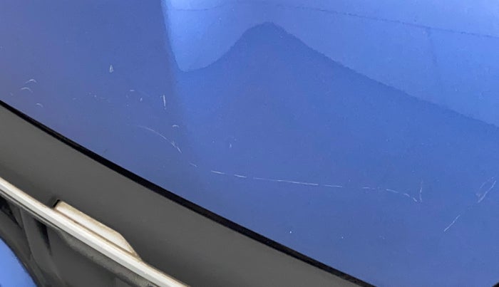 2019 Renault TRIBER RXL MT, CNG, Manual, 65,561 km, Bonnet (hood) - Minor scratches