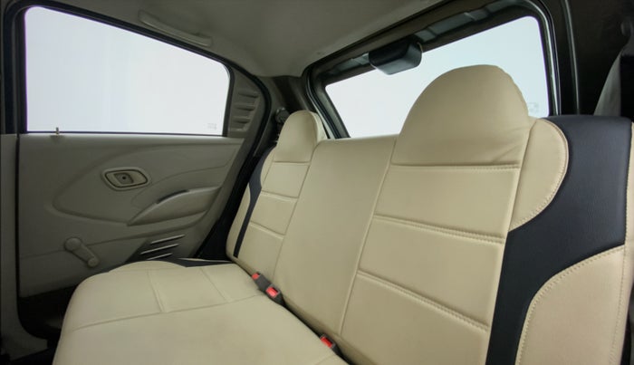 2017 Datsun Redi Go T (O), Petrol, Manual, 1,00,064 km, Right Side Rear Door Cabin