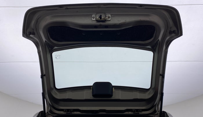 2017 Datsun Redi Go T (O), Petrol, Manual, 1,00,064 km, Boot Door Open