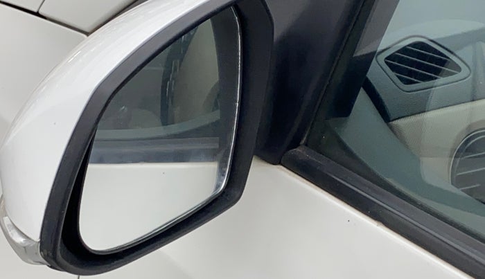 2016 Hyundai Xcent S 1.2, Petrol, Manual, 57,838 km, Left rear-view mirror - Mirror movement not proper