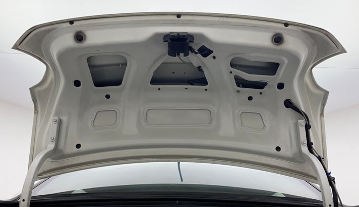 2016 Hyundai Xcent S 1.2, Petrol, Manual, 57,838 km, Boot Door Open