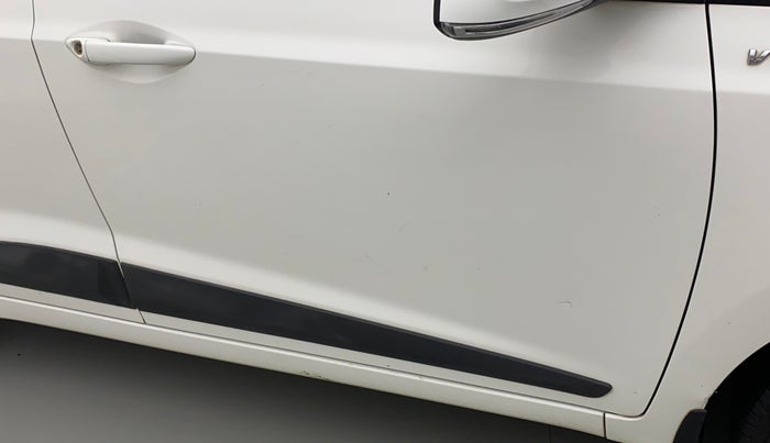 2016 Hyundai Xcent S 1.2, Petrol, Manual, 57,838 km, Driver-side door - Minor scratches