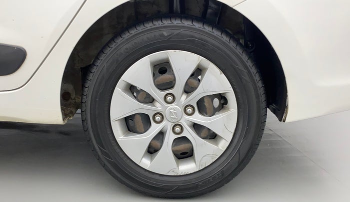 2016 Hyundai Xcent S 1.2, Petrol, Manual, 57,838 km, Left Rear Wheel