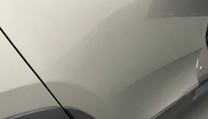 2017 Mahindra KUV 100 NXT K8 P 6 STR, Petrol, Manual, 18,220 km, Right rear door - Slightly dented