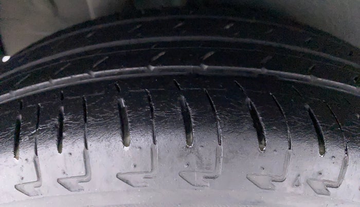 2018 Maruti IGNIS DELTA 1.2 K12, Petrol, Manual, 33,963 km, Right Rear Tyre Tread
