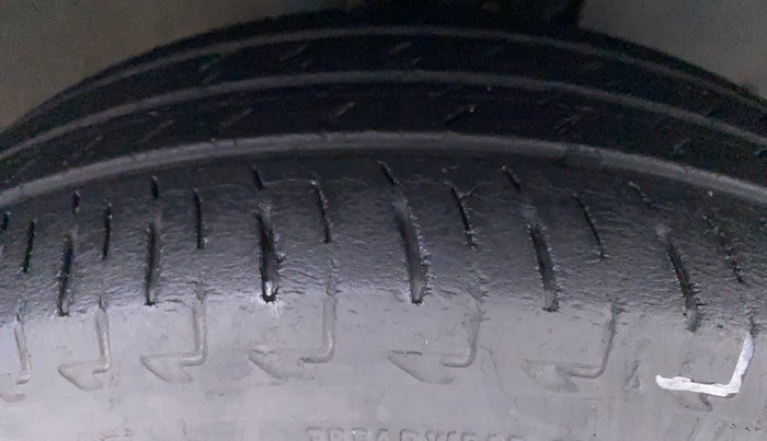 2018 Maruti IGNIS DELTA 1.2 K12, Petrol, Manual, 33,963 km, Right Front Tyre Tread
