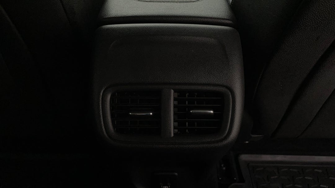 2018 Holden Calais Calais, Automatic, 107430 km, Rear A/C Vent