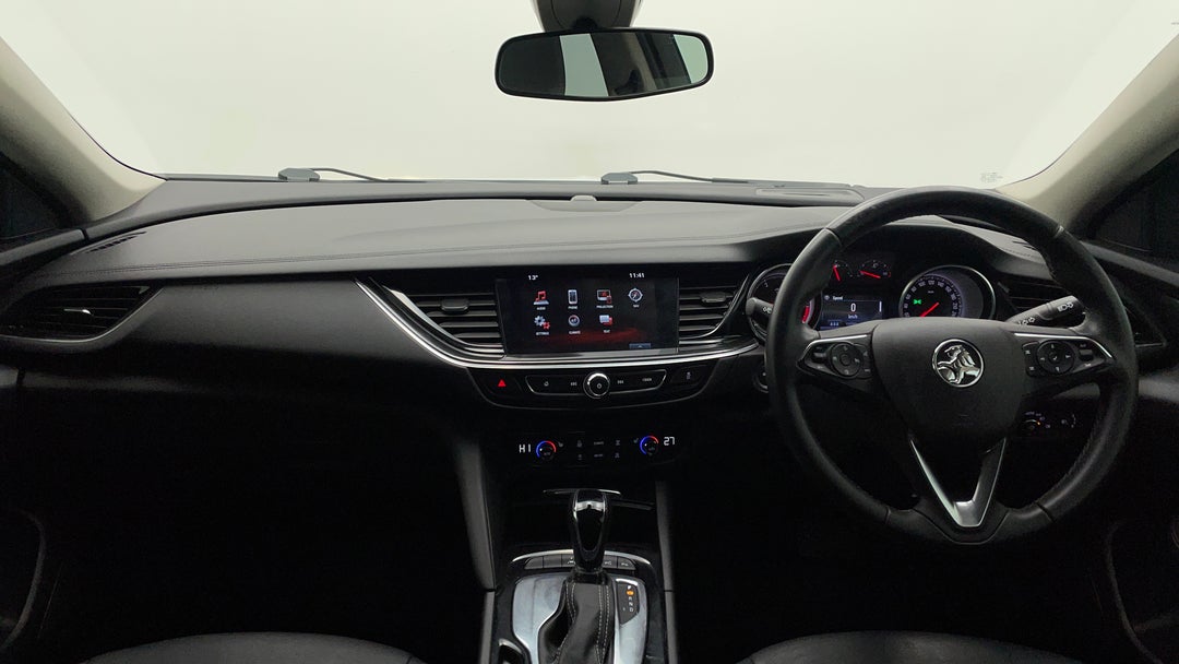 2018 Holden Calais Calais, Automatic, 107430 km, Dashboard View