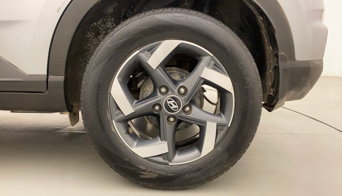 2019 Hyundai VENUE SX 1.0 (O) TURBO, Petrol, Manual, 39,770 km, Left Rear Wheel