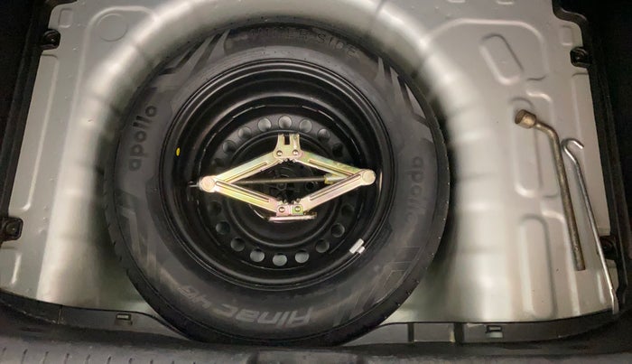 2019 Hyundai VENUE SX 1.0 (O) TURBO, Petrol, Manual, 39,770 km, Spare Tyre