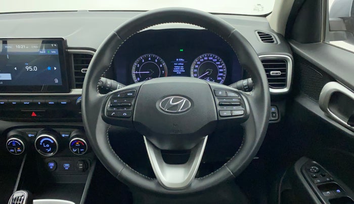 2019 Hyundai VENUE SX 1.0 (O) TURBO, Petrol, Manual, 39,770 km, Steering Wheel Close Up