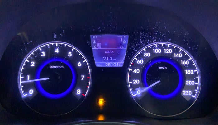 2012 Hyundai Verna FLUIDIC 1.6 SX VTVT, Petrol, Manual, 27,889 km, Odometer Image
