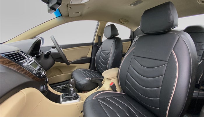 2012 Hyundai Verna FLUIDIC 1.6 SX VTVT, Petrol, Manual, 27,889 km, Right Side Front Door Cabin