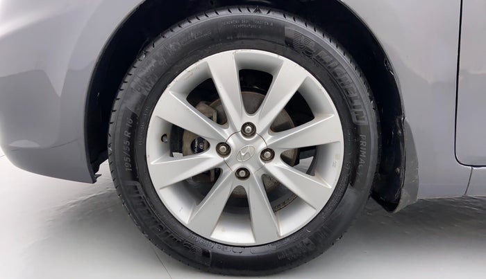 2012 Hyundai Verna FLUIDIC 1.6 SX VTVT, Petrol, Manual, 27,889 km, Left Front Wheel