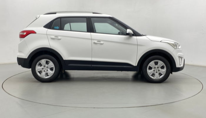 2016 Hyundai Creta 1.6 E + VTVT, Petrol, Manual, 36,658 km, Right Side View