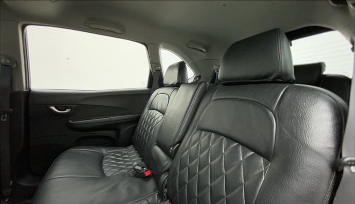 2016 Honda BR-V 1.5L I-VTEC V, Petrol, Manual, 87,885 km, Right Side Rear Door Cabin