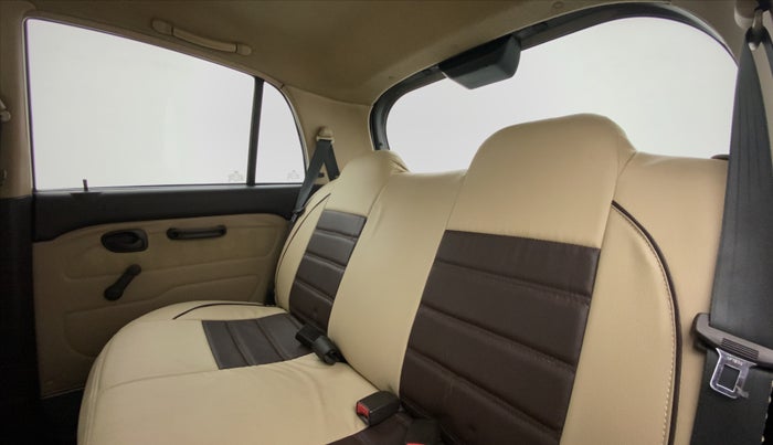 2014 Hyundai Santro Xing GL PLUS, Petrol, Manual, 49,279 km, Right Side Rear Door Cabin