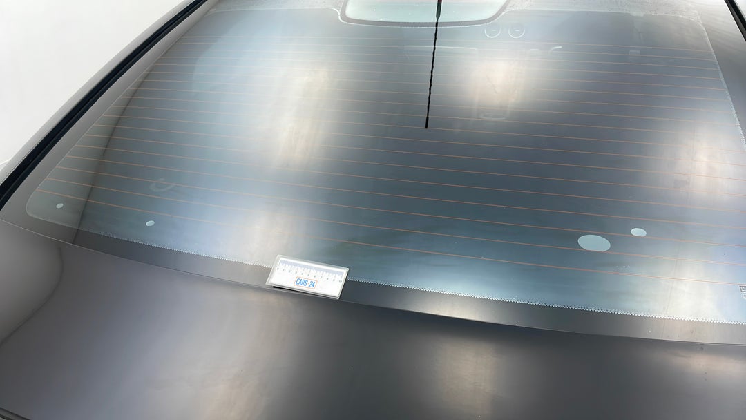 Windshield Rear Tinting bubbling