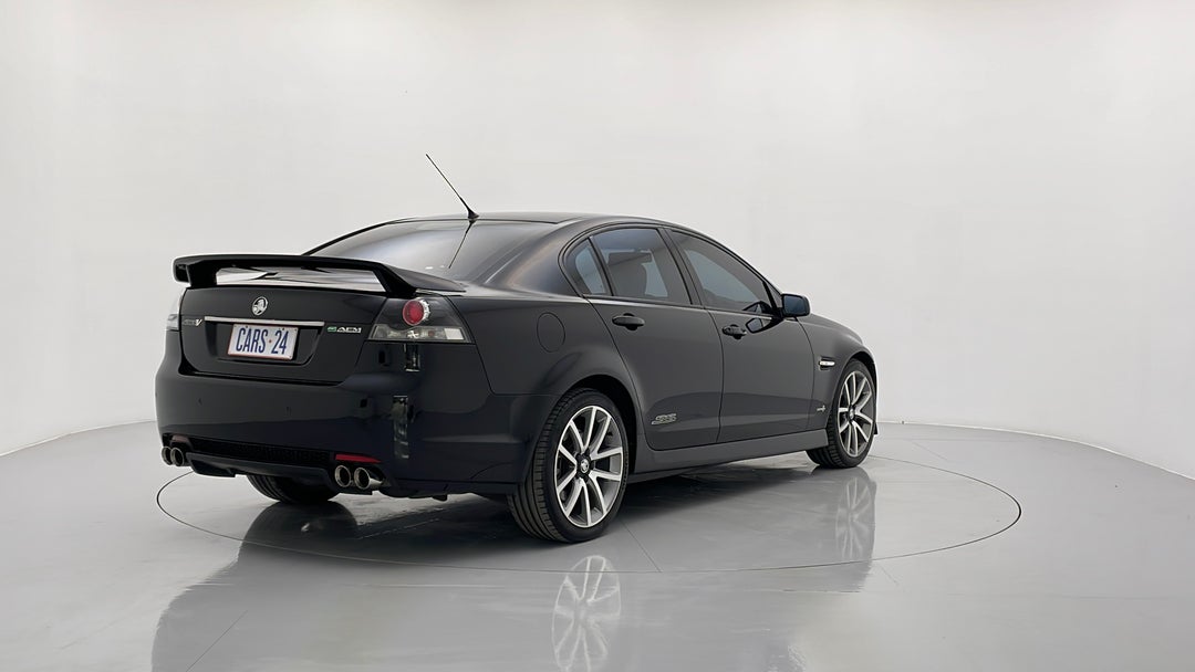 Right Back Diagonal (45- Degree) View