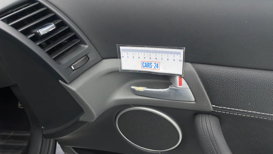 Door Interior Front RHS Wear