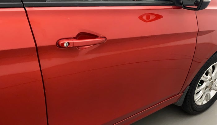2017 Tata Tiago XZA PETROL, Petrol, Automatic, 36,099 km, Driver-side door - Graphic sticker