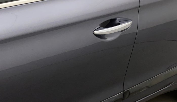 2016 Hyundai Elite i20 ASTA 1.2 (O), Petrol, Manual, 90,064 km, Front passenger door - Paint has faded