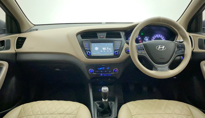 2016 Hyundai Elite i20 ASTA 1.2 (O), Petrol, Manual, 90,064 km, Dashboard