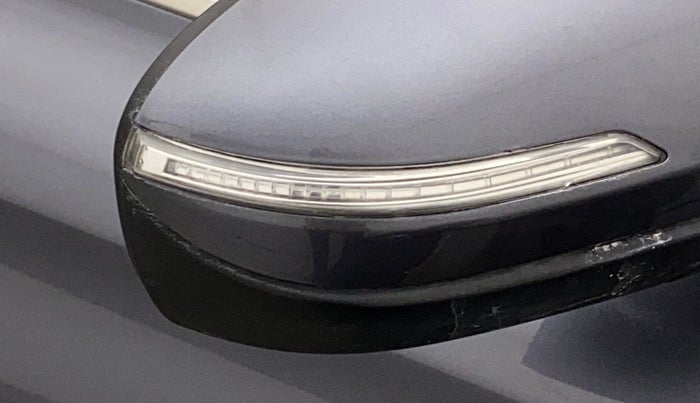 2016 Hyundai Elite i20 ASTA 1.2 (O), Petrol, Manual, 90,064 km, Right rear-view mirror - Indicator light has minor damage