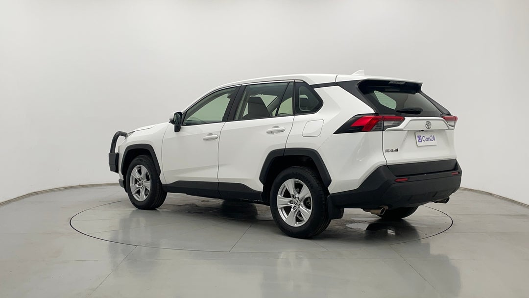 Left Back Diagonal (45- Degree) View