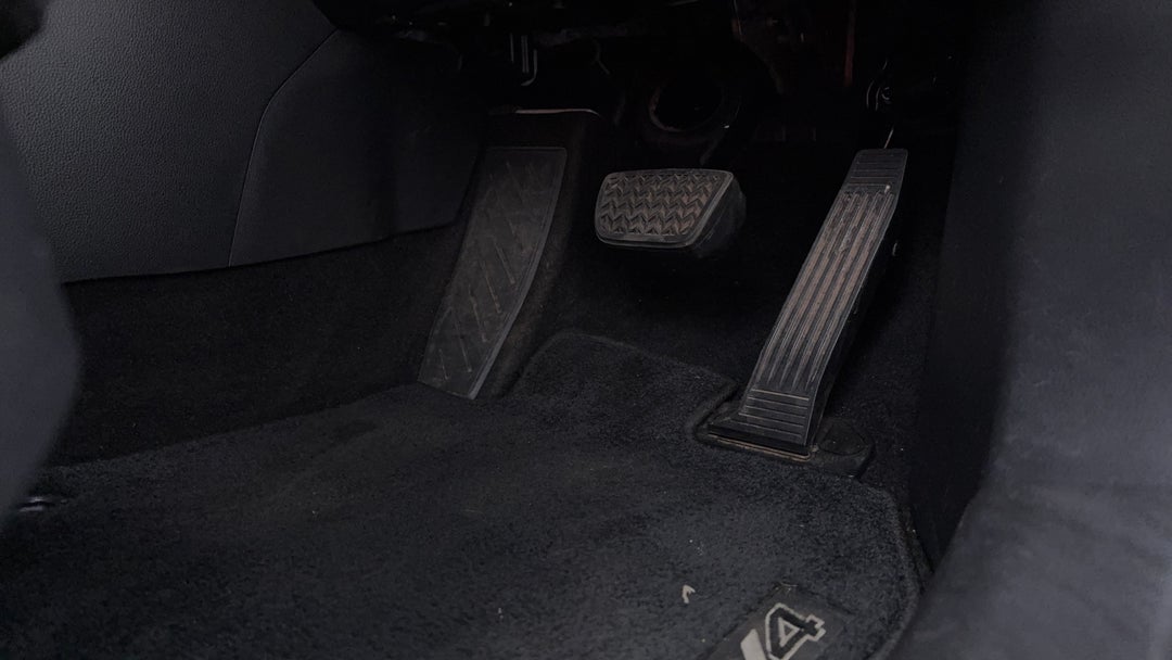 Pedals and Footmat