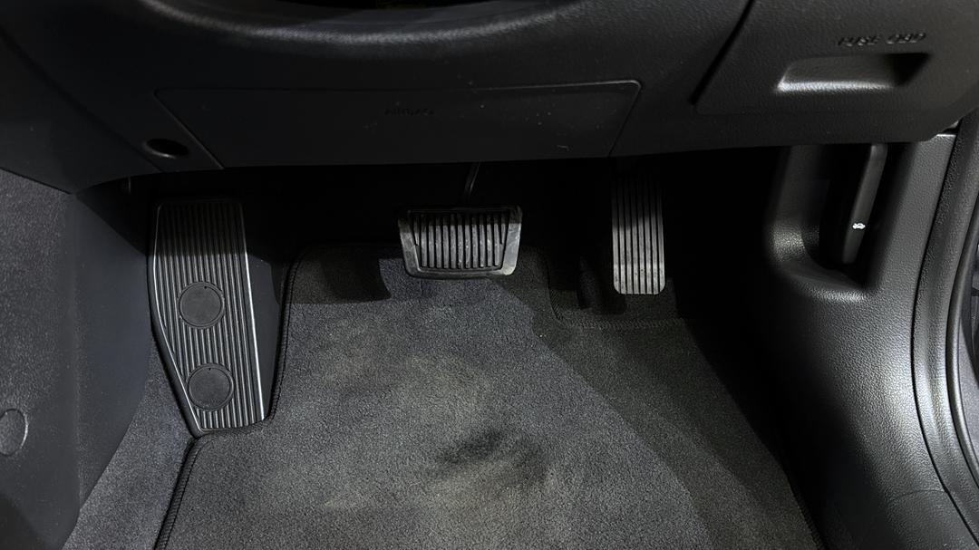 2019 Hyundai i30 Active, Automatic, 63520 km, Pedals and Footmat