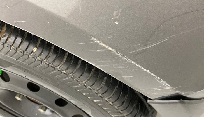 2017 Maruti Swift VXI D, Petrol, Manual, 56,553 km, Rear bumper - Minor scratches