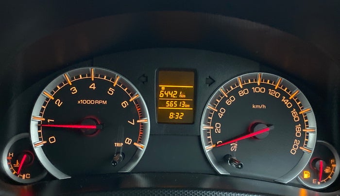 2017 Maruti Swift VXI D, Petrol, Manual, 56,553 km, Odometer Image
