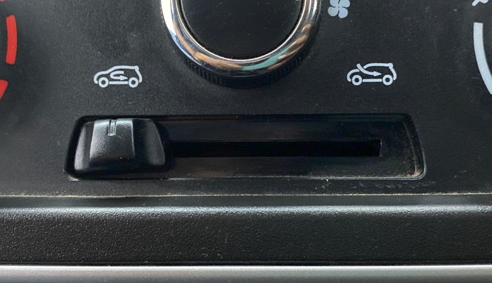2020 Datsun Redi Go T, Petrol, Manual, 24,070 km, Dashboard - Air Re-circulation knob is not working