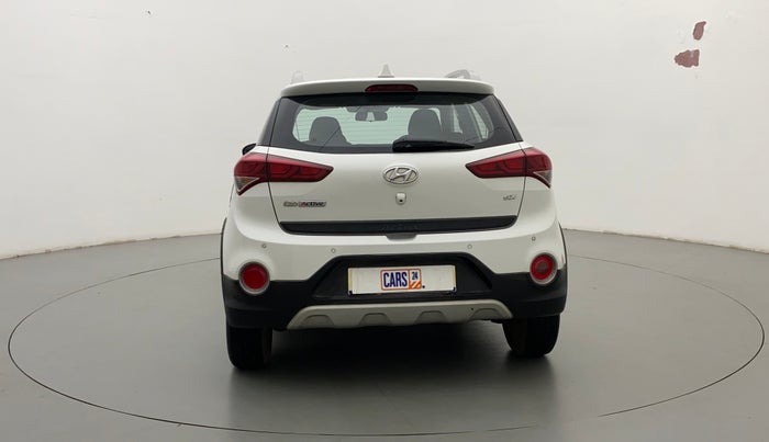 2018 Hyundai i20 Active 1.2 SX, Petrol, Manual, 8,164 km, Back/Rear