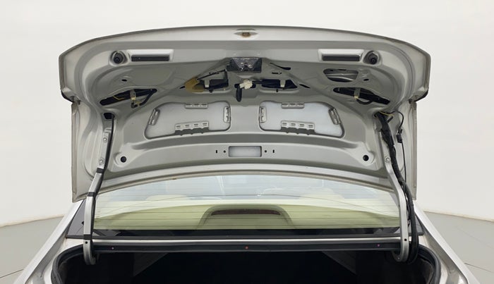 2015 Honda City VX (O) PETROL, Petrol, Manual, 70,944 km, Boot Door Open