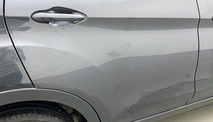 2018 Tata NEXON XZ PLUS DIESEL, Diesel, Manual, 95,268 km, Right rear door - Minor scratches