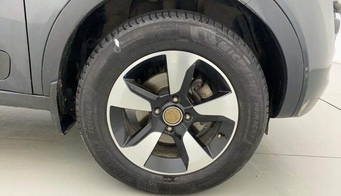 2018 Tata NEXON XZ PLUS DIESEL, Diesel, Manual, 95,268 km, Right Front Wheel