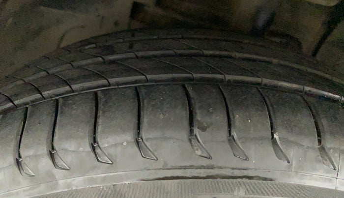2018 Tata NEXON XZ PLUS DIESEL, Diesel, Manual, 95,268 km, Left Front Tyre Tread