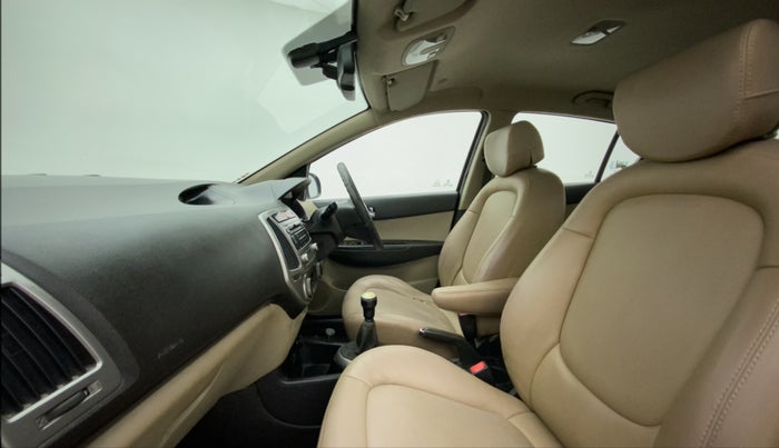 2013 Hyundai i20 ASTA 1.2, Petrol, Manual, 90,368 km, Right Side Front Door Cabin