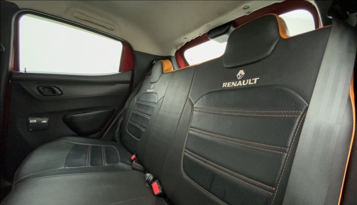 2016 Renault Kwid RXT Opt, Petrol, Manual, 17,202 km, Right Side Rear Door Cabin