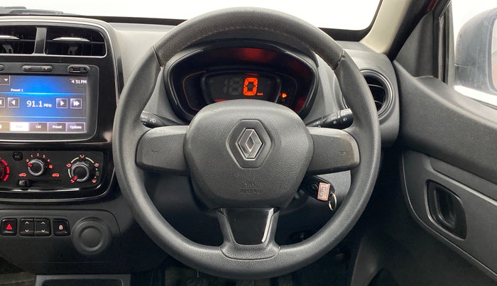 2016 Renault Kwid RXT Opt, Petrol, Manual, 17,202 km, Steering Wheel Close Up