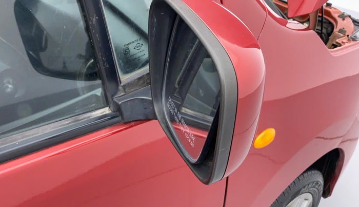 2014 Maruti Wagon R Stingray VXI, Petrol, Manual, 92,013 km, Right rear-view mirror - Mirror motor not working