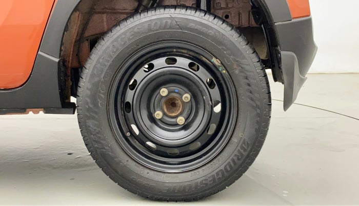 2016 Mahindra Kuv100 K4 6 STR, Petrol, Manual, 35,490 km, Left Rear Wheel