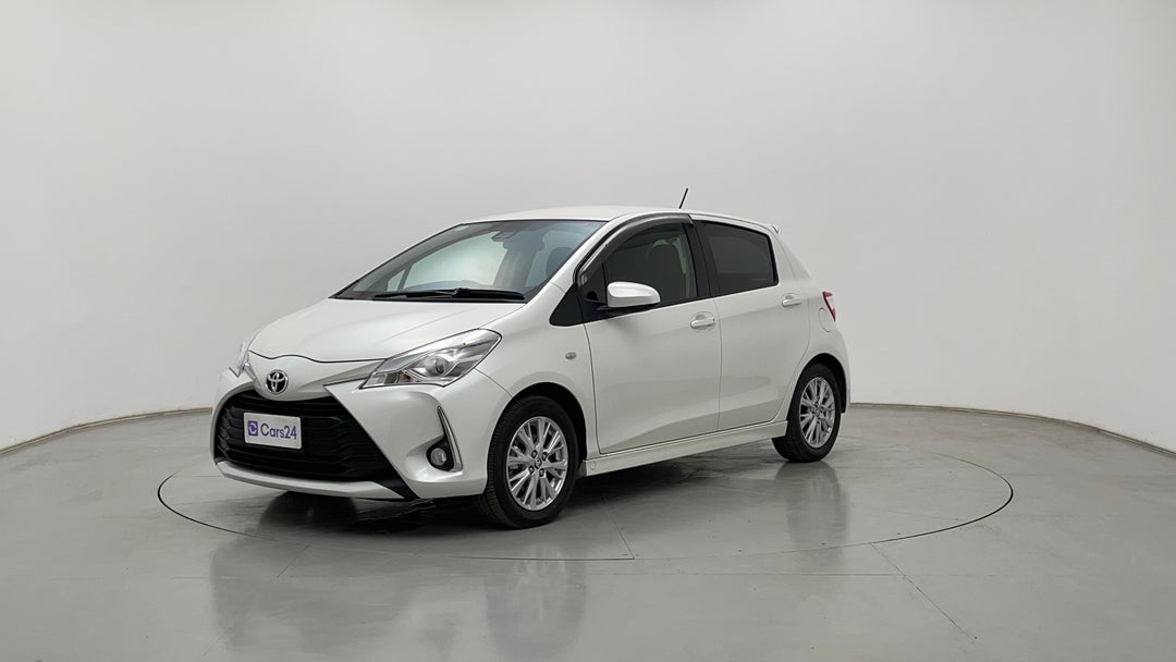 Left Front Diagonal (45- Degree) View