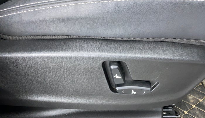 2019 MG HECTOR SHARP DCT PETROL, Petrol, Automatic, 8,231 km, Driver Side Adjustment Panel