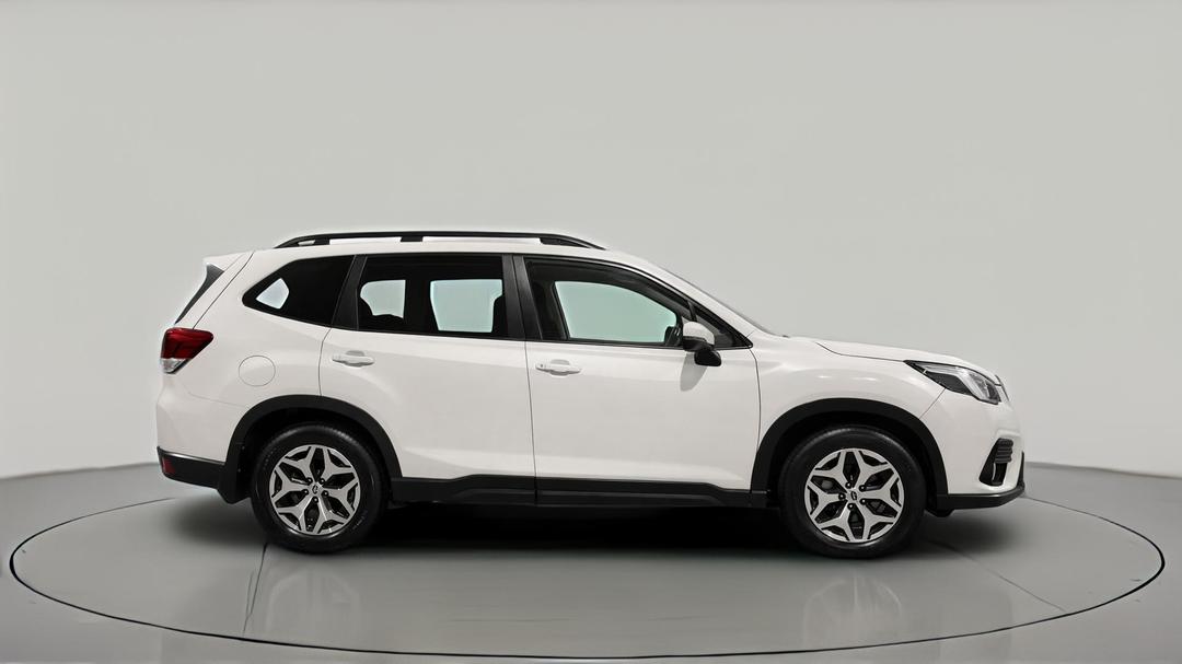 2023 Subaru Forester 2.5i (AWD), Automatic, 39297 km, Right Side View