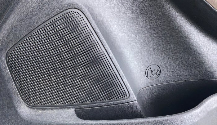 2017 Hyundai Elite i20 ASTA 1.2 (O), Petrol, Manual, 50,636 km, Speaker