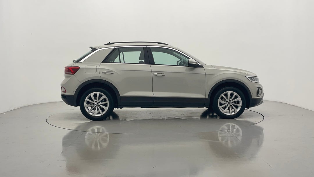 2023 Volkswagen T-roc Tsi110 Citylife, Automatic, 51448 km, Right Side View