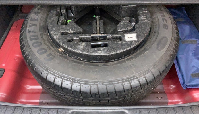 2016 Hyundai Creta 1.6 E + VTVT, Petrol, Manual, 23,579 km, Spare Tyre